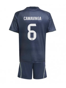Billige Real Madrid Eduardo Camavinga #6 Bortedraktsett Barn 2025-26 Kortermet (+ Korte bukser)